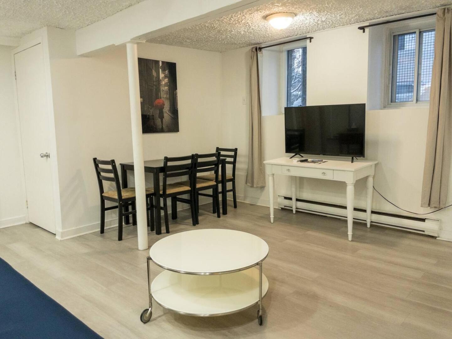 Heart Of Mtr For Memerable Experiance 2 Backyard 7Minmetro Fully Renovated & Equipped مونتريال المظهر الخارجي الصورة